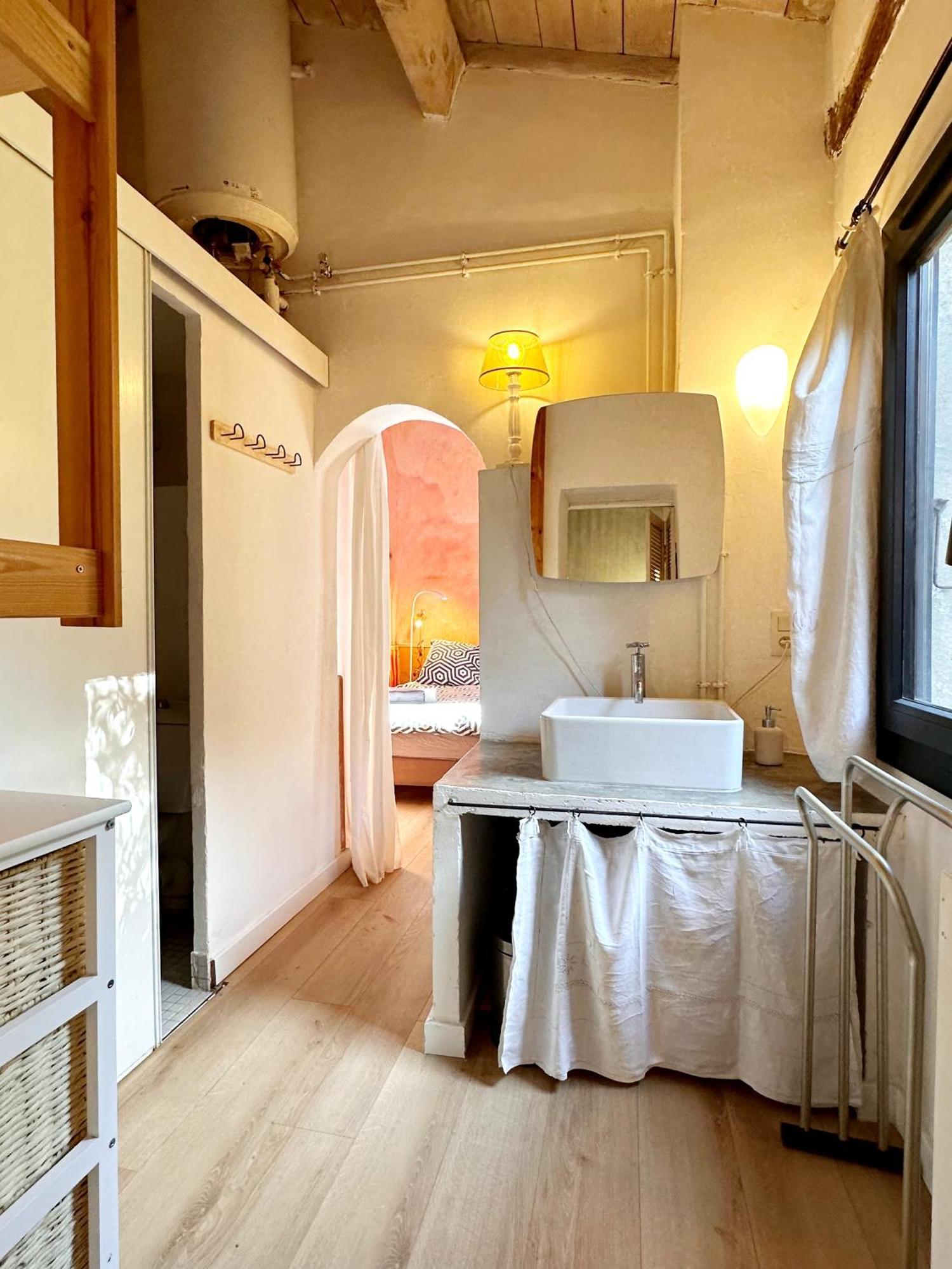 *l'orangeraie* Maison Avec Jardin, Tennis, Parking Nimes