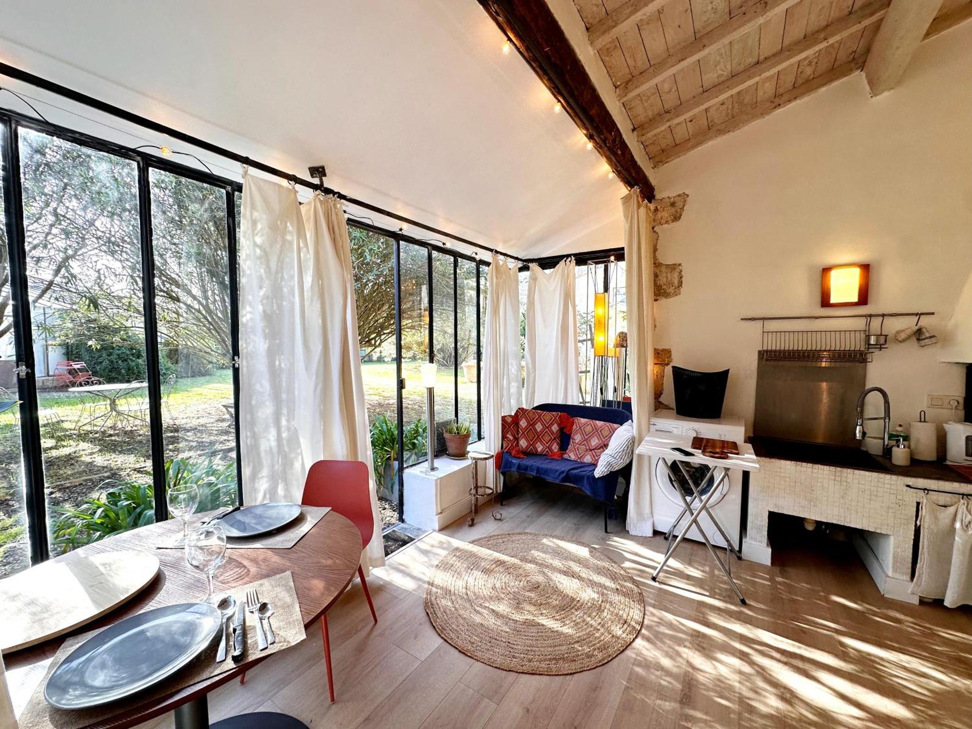 *l'orangeraie* Maison Avec Jardin, Tennis, Parking Nimes